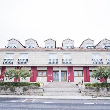 Alda Alpina Hotel Villanueva De Arosa Exterior photo